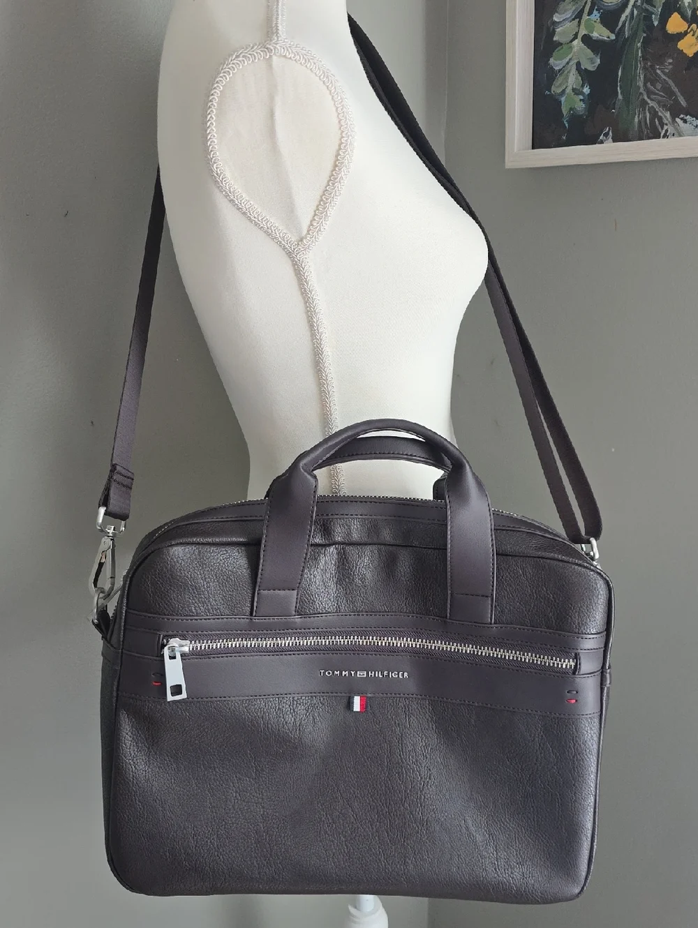 Tommy Hilfiger Men's Dark Brown Laptop Briefcase with Shoulder Strap